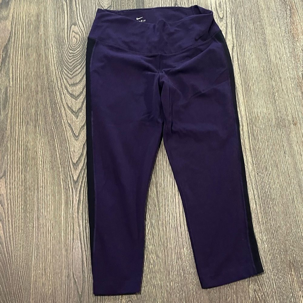 Nike Pants Dri Fit Leggings Mid Rise Athletic Cropped Purple Black Size Medium